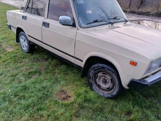 Бежевий ВАЗ 2105, об'ємом двигуна 1.5 л та пробігом 333 тис. км за 700 $, фото 4 на Automoto.ua