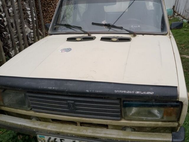 Бежевый ВАЗ 2105, объемом двигателя 0 л и пробегом 200 тыс. км за 250 $, фото 5 на Automoto.ua