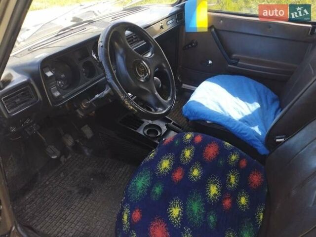Бежевий ВАЗ 2105, об'ємом двигуна 1.3 л та пробігом 200 тис. км за 650 $, фото 3 на Automoto.ua