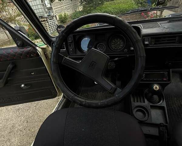 Бежевий ВАЗ 2105, об'ємом двигуна 1.3 л та пробігом 100 тис. км за 1300 $, фото 5 на Automoto.ua