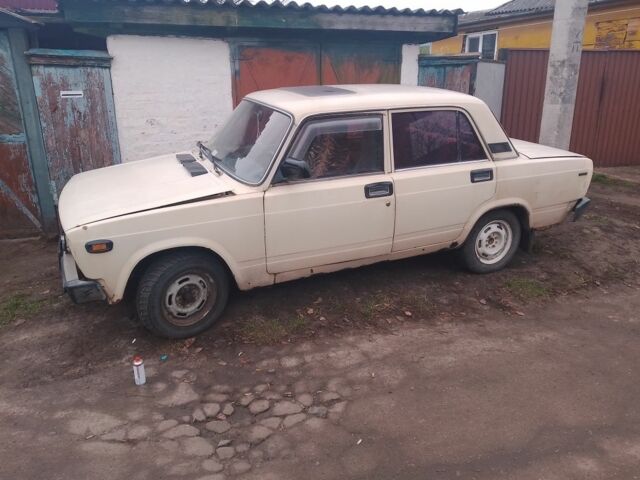 Бежевый ВАЗ 2105, объемом двигателя 1.3 л и пробегом 1 тыс. км за 550 $, фото 1 на Automoto.ua