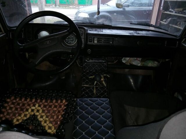 Бежевый ВАЗ 2105, объемом двигателя 1.3 л и пробегом 3 тыс. км за 948 $, фото 2 на Automoto.ua