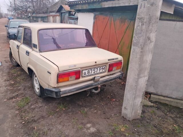 Бежевый ВАЗ 2105, объемом двигателя 1.3 л и пробегом 1 тыс. км за 550 $, фото 2 на Automoto.ua