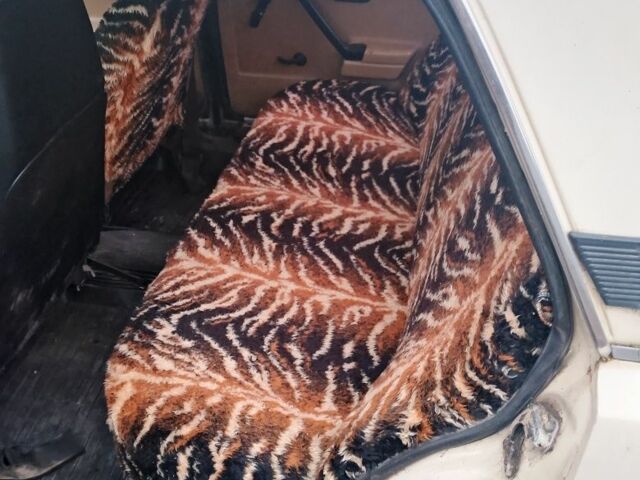 Бежевый ВАЗ 2105, объемом двигателя 1.3 л и пробегом 1 тыс. км за 550 $, фото 5 на Automoto.ua