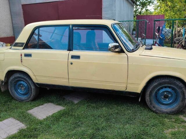 Бежевий ВАЗ 2105, об'ємом двигуна 1.3 л та пробігом 150 тис. км за 453 $, фото 1 на Automoto.ua