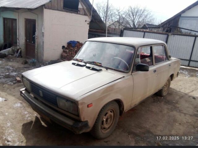 Бежевый ВАЗ 2105, объемом двигателя 0 л и пробегом 56 тыс. км за 486 $, фото 2 на Automoto.ua