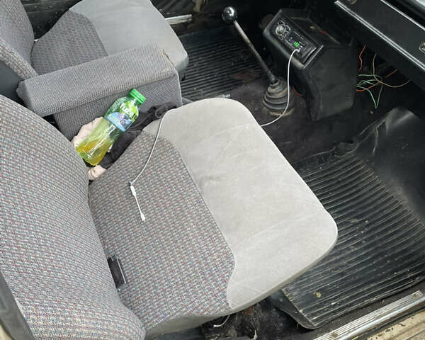 Бежевый ВАЗ 2105, объемом двигателя 1.2 л и пробегом 28 тыс. км за 828 $, фото 4 на Automoto.ua