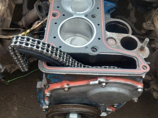 Бежевый ВАЗ 2105, объемом двигателя 1 л и пробегом 1 тыс. км за 383 $, фото 4 на Automoto.ua