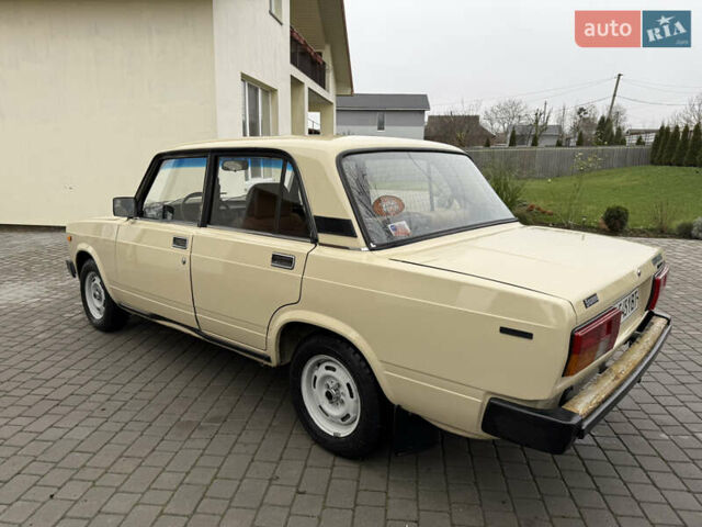 Бежевий ВАЗ 2105, об'ємом двигуна 1.5 л та пробігом 23 тис. км за 1555 $, фото 6 на Automoto.ua