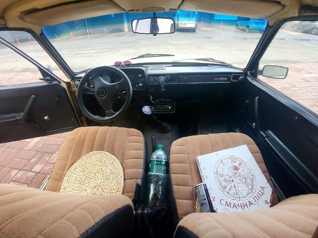 Бежевий ВАЗ 2105, об'ємом двигуна 1.2 л та пробігом 1000 тис. км за 430 $, фото 4 на Automoto.ua