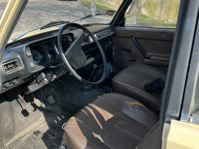 Бежевий ВАЗ 2105, об'ємом двигуна 1.3 л та пробігом 71 тис. км за 650 $, фото 5 на Automoto.ua