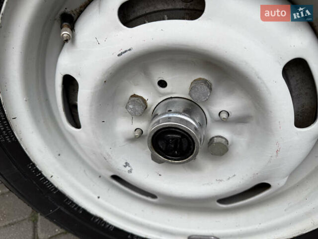 Бежевий ВАЗ 2105, об'ємом двигуна 1.5 л та пробігом 23 тис. км за 1555 $, фото 62 на Automoto.ua