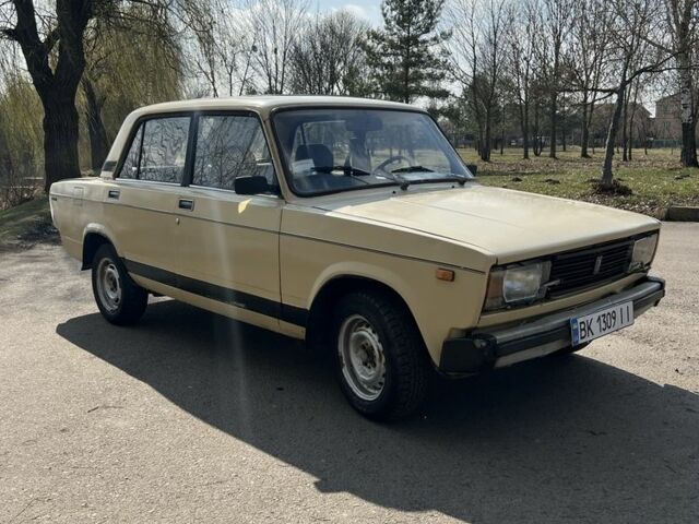 Бежевий ВАЗ 2105, об'ємом двигуна 1.3 л та пробігом 71 тис. км за 650 $, фото 2 на Automoto.ua