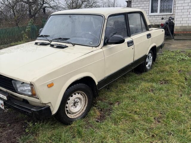 Бежевый ВАЗ 2105, объемом двигателя 0 л и пробегом 372 тыс. км за 355 $, фото 2 на Automoto.ua