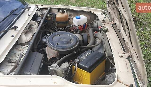 Бежевый ВАЗ 2105, объемом двигателя 1.3 л и пробегом 450 тыс. км за 1100 $, фото 3 на Automoto.ua