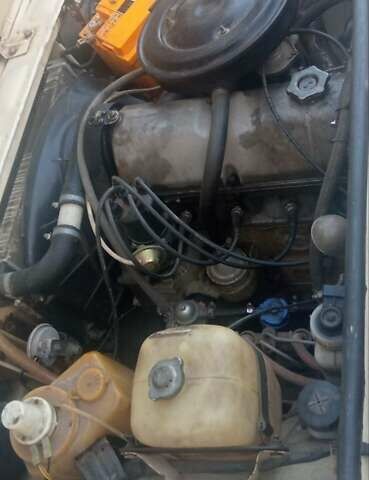 Бежевый ВАЗ 2105, объемом двигателя 1.3 л и пробегом 200 тыс. км за 1000 $, фото 6 на Automoto.ua