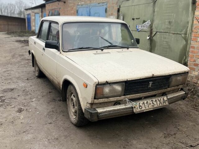 Бежевый ВАЗ 2105, объемом двигателя 1.5 л и пробегом 99 тыс. км за 473 $, фото 1 на Automoto.ua