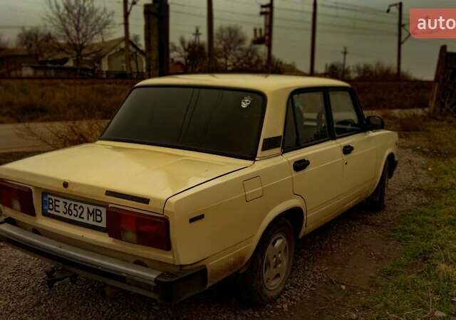 Бежевый ВАЗ 2105, объемом двигателя 1.3 л и пробегом 200 тыс. км за 1000 $, фото 4 на Automoto.ua