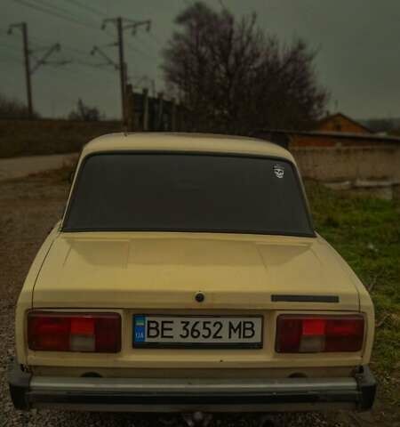 Бежевый ВАЗ 2105, объемом двигателя 1.3 л и пробегом 200 тыс. км за 1000 $, фото 3 на Automoto.ua