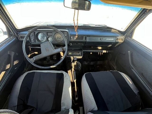 Бежевий ВАЗ 2105, об'ємом двигуна 1.5 л та пробігом 0 тис. км за 460 $, фото 6 на Automoto.ua