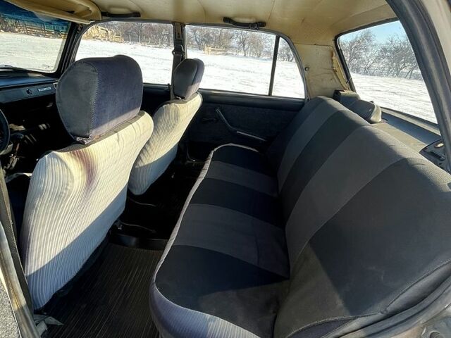 Бежевий ВАЗ 2105, об'ємом двигуна 1.5 л та пробігом 0 тис. км за 460 $, фото 4 на Automoto.ua