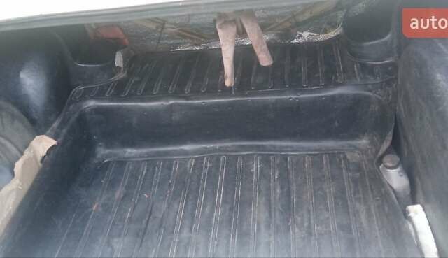 Бежевый ВАЗ 2105, объемом двигателя 1.3 л и пробегом 200 тыс. км за 1000 $, фото 8 на Automoto.ua