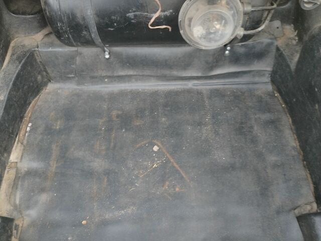 ВАЗ 2105 1991 в Вышгороде на Automoto.ua Бежевый ВАЗ 2105, объемом двигателя 1.3 л и пробегом 60 тыс. км за 601 $, фото 4 на Automoto.ua