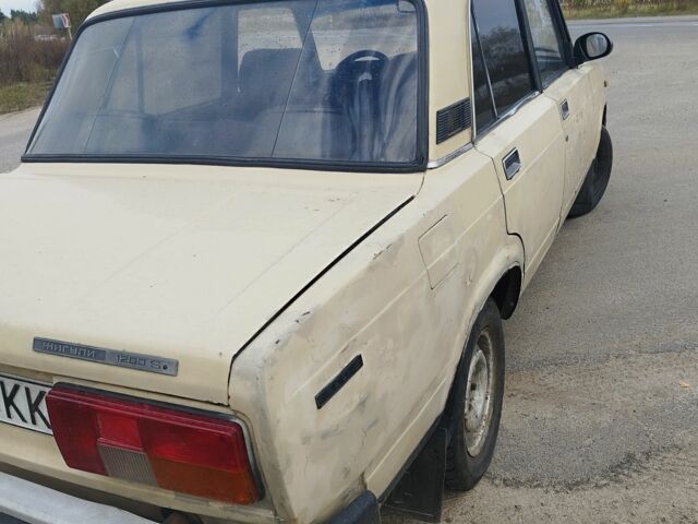 ВАЗ 2105 1991 в Вышгороде на Automoto.ua Бежевый ВАЗ 2105, объемом двигателя 1.3 л и пробегом 60 тыс. км за 601 $, фото 3 на Automoto.ua
