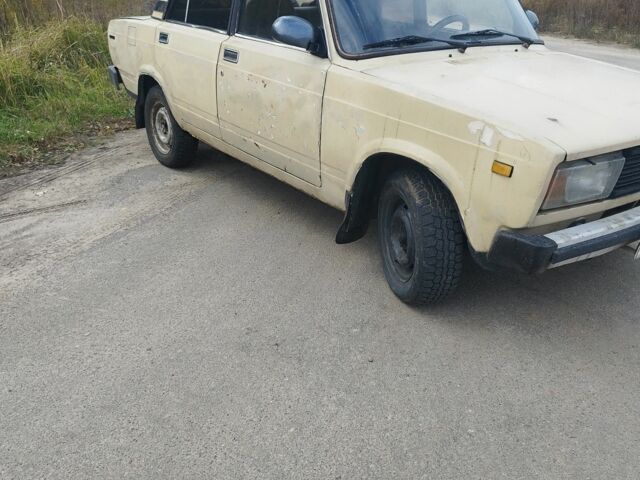 ВАЗ 2105 1991 в Вышгороде на Automoto.ua Бежевый ВАЗ 2105, объемом двигателя 1.3 л и пробегом 60 тыс. км за 601 $, фото 1 на Automoto.ua