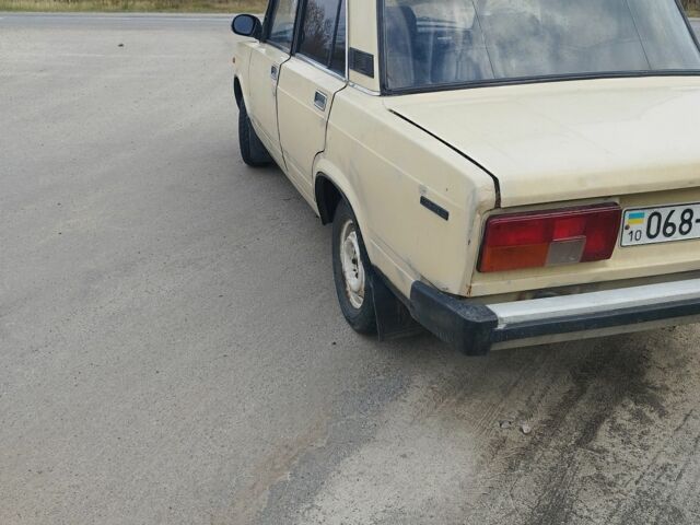 ВАЗ 2105 1991 в Вышгороде на Automoto.ua Бежевый ВАЗ 2105, объемом двигателя 1.3 л и пробегом 60 тыс. км за 601 $, фото 2 на Automoto.ua