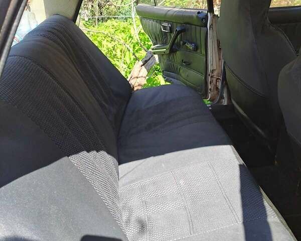 Бежевий ВАЗ 2105, об'ємом двигуна 1.2 л та пробігом 150 тис. км за 1000 $, фото 7 на Automoto.ua