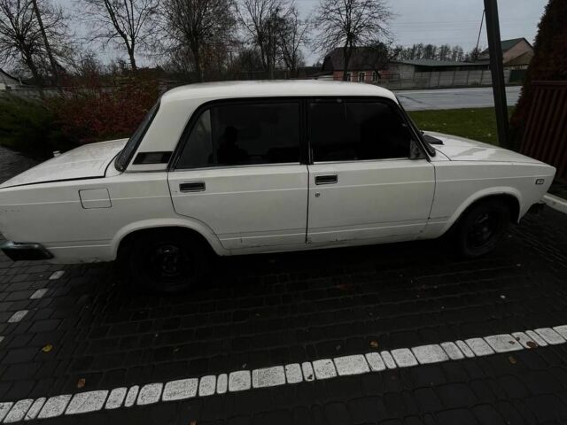 Бежевый ВАЗ 2105, объемом двигателя 1.5 л и пробегом 777 тыс. км за 596 $, фото 5 на Automoto.ua