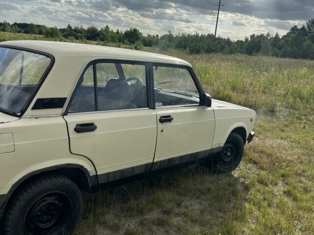 Бежевый ВАЗ 2105, объемом двигателя 1.1 л и пробегом 76 тыс. км за 482 $, фото 6 на Automoto.ua