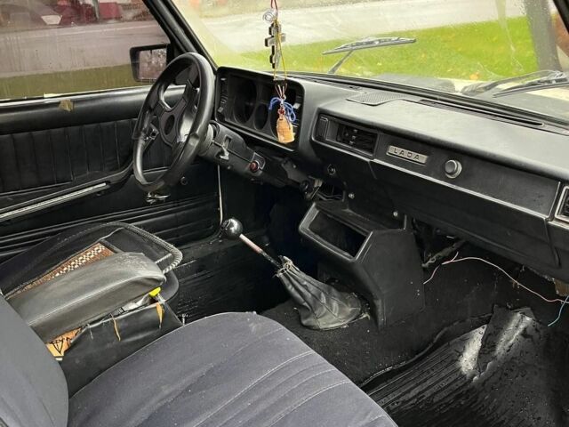 Бежевый ВАЗ 2105, объемом двигателя 1.5 л и пробегом 777 тыс. км за 596 $, фото 6 на Automoto.ua