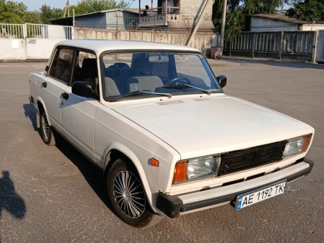 Бежевый ВАЗ 2105, объемом двигателя 1.5 л и пробегом 36 тыс. км за 1000 $, фото 2 на Automoto.ua