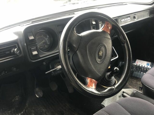 Бежевый ВАЗ 2105, объемом двигателя 1.5 л и пробегом 3 тыс. км за 476 $, фото 3 на Automoto.ua