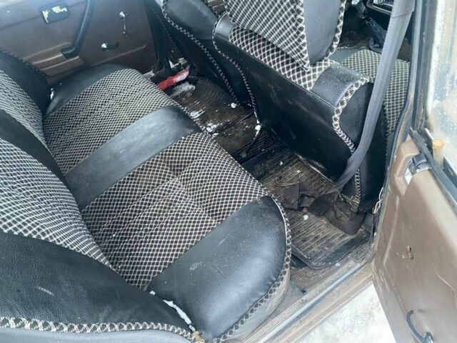 Бежевый ВАЗ 2105, объемом двигателя 0 л и пробегом 234 тыс. км за 214 $, фото 3 на Automoto.ua