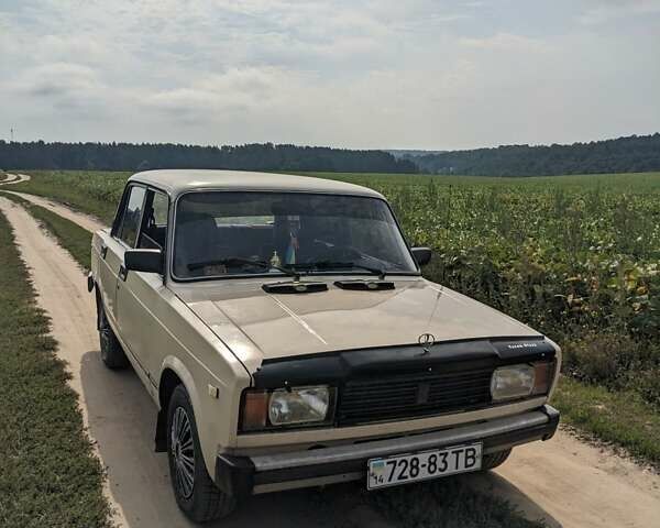 Бежевый ВАЗ 2105, объемом двигателя 1.5 л и пробегом 150 тыс. км за 1000 $, фото 8 на Automoto.ua