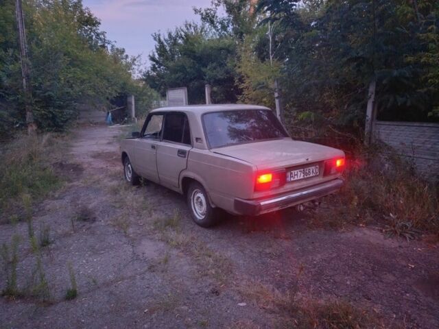 Бежевый ВАЗ 2105, объемом двигателя 1 л и пробегом 50 тыс. км за 15000 $, фото 2 на Automoto.ua