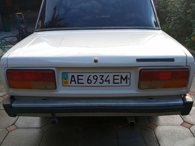 Бежевый ВАЗ 2105, объемом двигателя 1.5 л и пробегом 1000 тыс. км за 1100 $, фото 4 на Automoto.ua