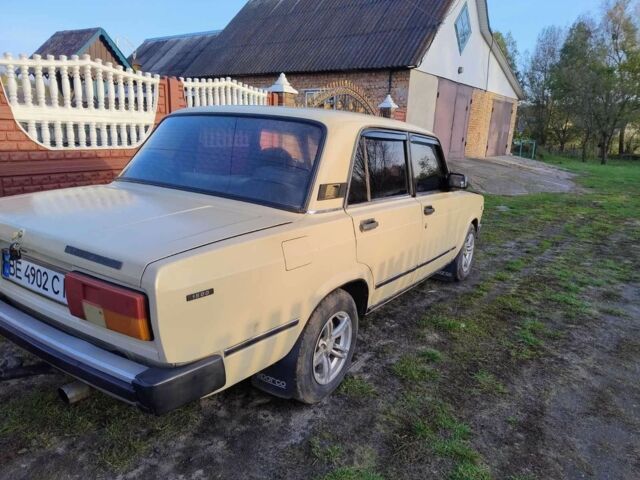 Бежевый ВАЗ 2105, объемом двигателя 1.5 л и пробегом 1 тыс. км за 750 $, фото 2 на Automoto.ua