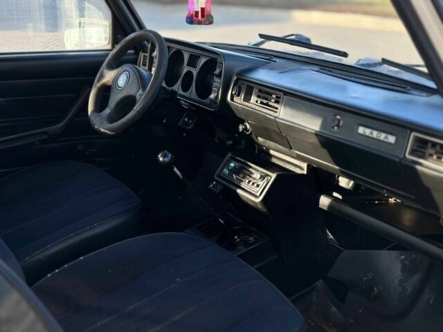 Бежевый ВАЗ 2105, объемом двигателя 1.5 л и пробегом 52 тыс. км за 1850 $, фото 5 на Automoto.ua