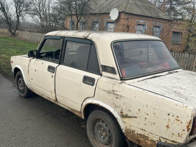 Бежевий ВАЗ 2105, об'ємом двигуна 1.4 л та пробігом 80 тис. км за 400 $, фото 4 на Automoto.ua