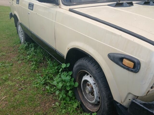 Бежевый ВАЗ 2105, объемом двигателя 0 л и пробегом 145 тыс. км за 450 $, фото 3 на Automoto.ua