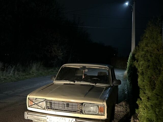 Бежевый ВАЗ 2105, объемом двигателя 1.5 л и пробегом 1000 тыс. км за 569 $, фото 1 на Automoto.ua