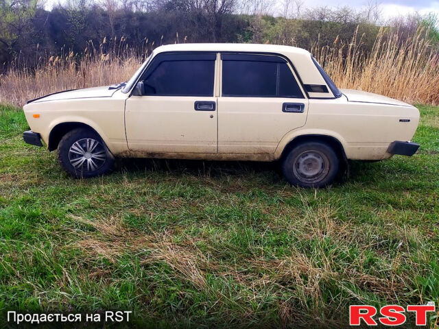 Бежевий ВАЗ 2105, об'ємом двигуна 1.5 л та пробігом 2549 тис. км за 1320 $, фото 1 на Automoto.ua