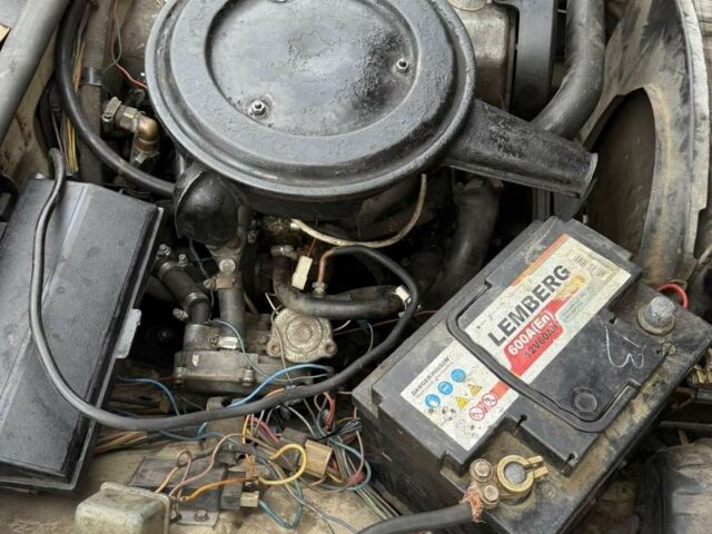 Бежевый ВАЗ 2105, объемом двигателя 0 л и пробегом 200 тыс. км за 525 $, фото 5 на Automoto.ua