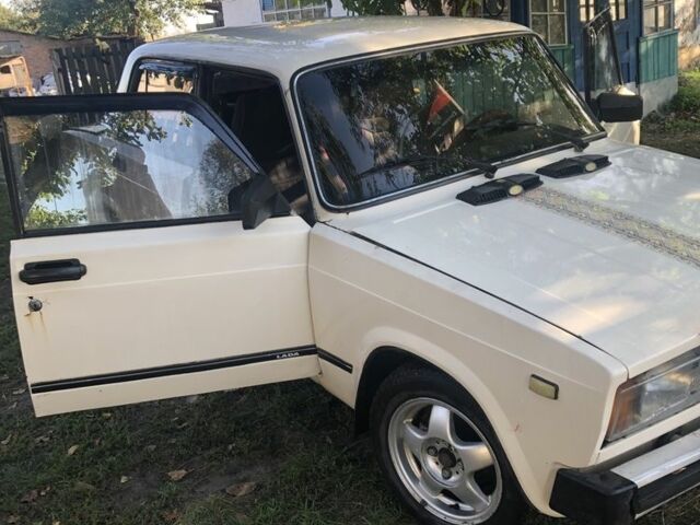 Бежевый ВАЗ 2105, объемом двигателя 10 л и пробегом 2 тыс. км за 715 $, фото 1 на Automoto.ua