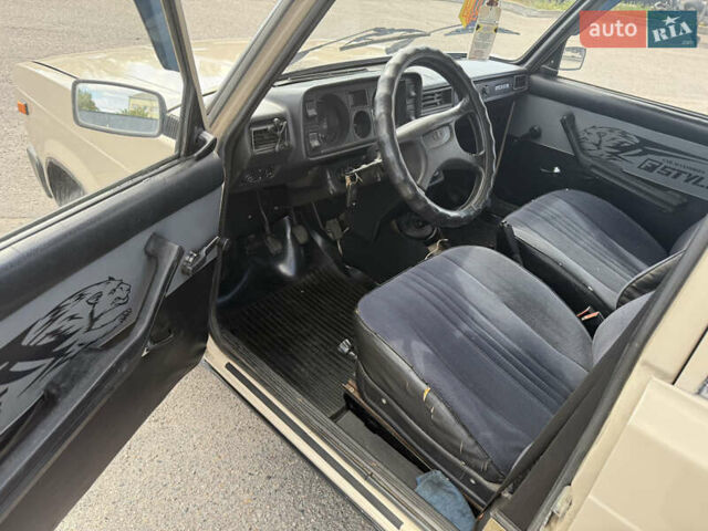 Бежевый ВАЗ 2105, объемом двигателя 1.5 л и пробегом 82 тыс. км за 1499 $, фото 18 на Automoto.ua