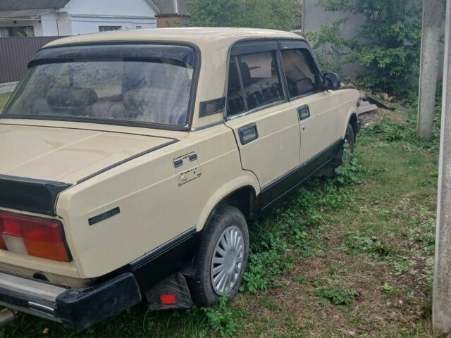 Бежевый ВАЗ 2105, объемом двигателя 0 л и пробегом 145 тыс. км за 450 $, фото 4 на Automoto.ua